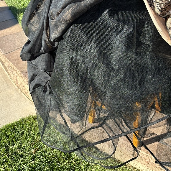 Sherri Hill Gown Size 2, Waist 25”, Bust 31” - Picture 3 of 12